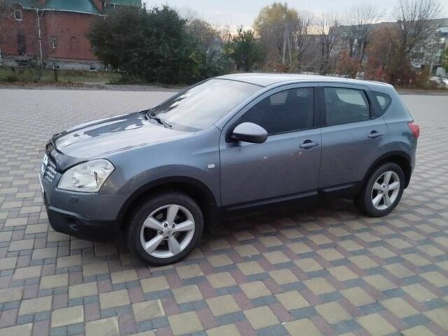 Серый Ниссан Кашкай, объемом двигателя 2 л и пробегом 275 тыс. км за 6900 $, фото 1 на Automoto.ua