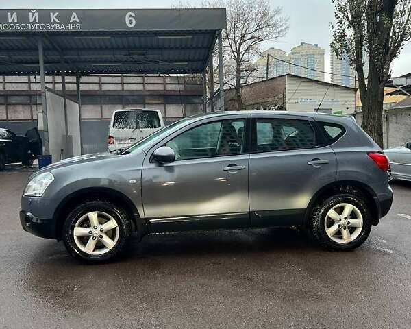 Сірий Ніссан Кашкай, об'ємом двигуна 1.6 л та пробігом 62 тис. км за 7500 $, фото 1 на Automoto.ua