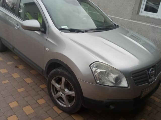 Сірий Ніссан Кашкай, об'ємом двигуна 1.5 л та пробігом 255 тис. км за 8000 $, фото 1 на Automoto.ua