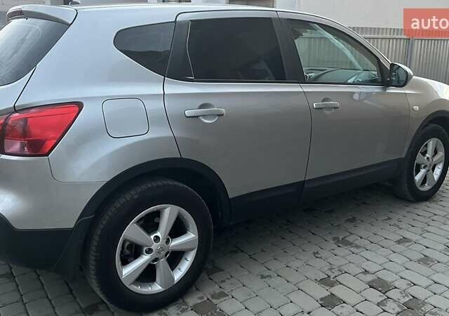 Серый Ниссан Кашкай, объемом двигателя 1.46 л и пробегом 261 тыс. км за 7500 $, фото 1 на Automoto.ua