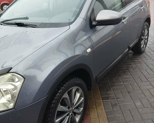 Серый Ниссан Кашкай, объемом двигателя 1.46 л и пробегом 300 тыс. км за 7650 $, фото 1 на Automoto.ua