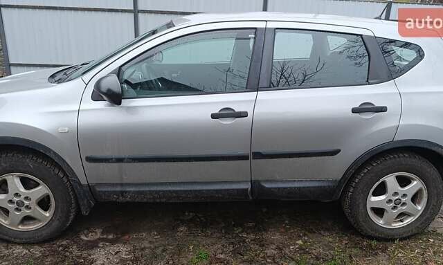 Серый Ниссан Кашкай, объемом двигателя 1.46 л и пробегом 238 тыс. км за 8500 $, фото 1 на Automoto.ua