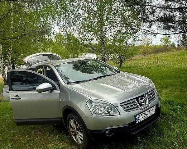 Сірий Ніссан Кашкай, об'ємом двигуна 1.5 л та пробігом 249 тис. км за 8700 $, фото 1 на Automoto.ua