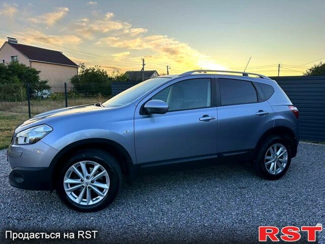 Серый Ниссан Кашкай, объемом двигателя 1.6 л и пробегом 157 тыс. км за 11250 $, фото 1 на Automoto.ua