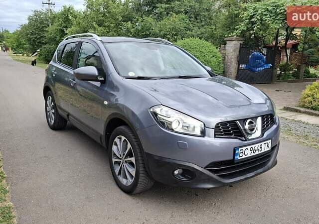 Серый Ниссан Кашкай, объемом двигателя 2 л и пробегом 223 тыс. км за 11900 $, фото 1 на Automoto.ua