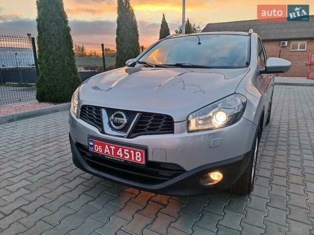 Сірий Ніссан Кашкай, об'ємом двигуна 2 л та пробігом 174 тис. км за 10900 $, фото 1 на Automoto.ua