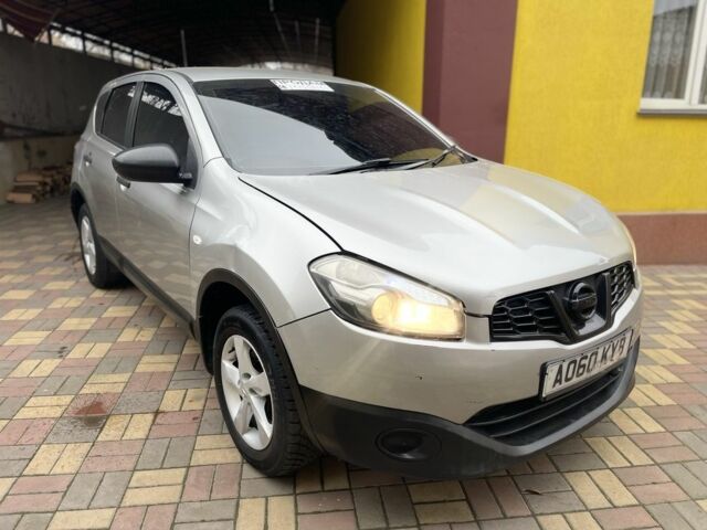 Серый Ниссан Кашкай, объемом двигателя 1.5 л и пробегом 160 тыс. км за 2999 $, фото 1 на Automoto.ua