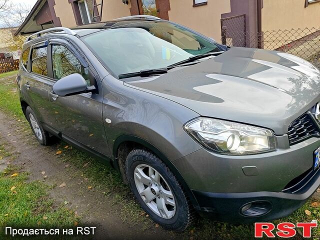 Ніссан Кашкай 2011 у Маневичах на Automoto.ua Сірий Ніссан Кашкай, об'ємом двигуна 1.5 л та пробігом 258 тис. км за 9800 $, фото 1 на Automoto.ua