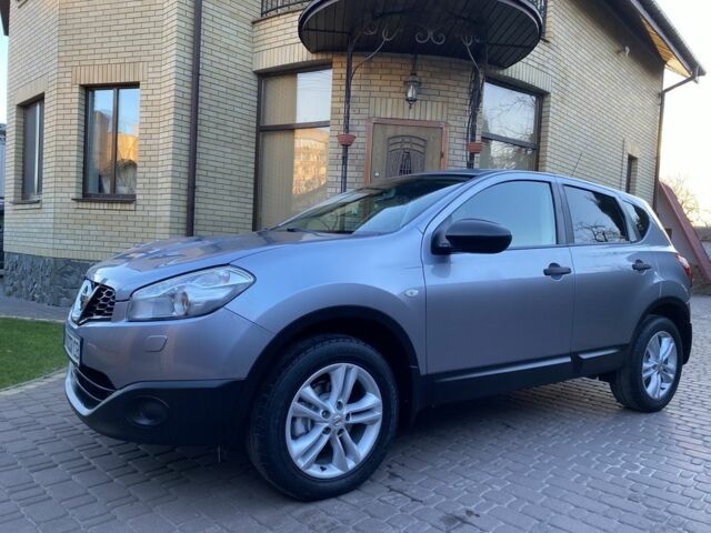 Серый Ниссан Кашкай, объемом двигателя 2 л и пробегом 142 тыс. км за 11800 $, фото 1 на Automoto.ua