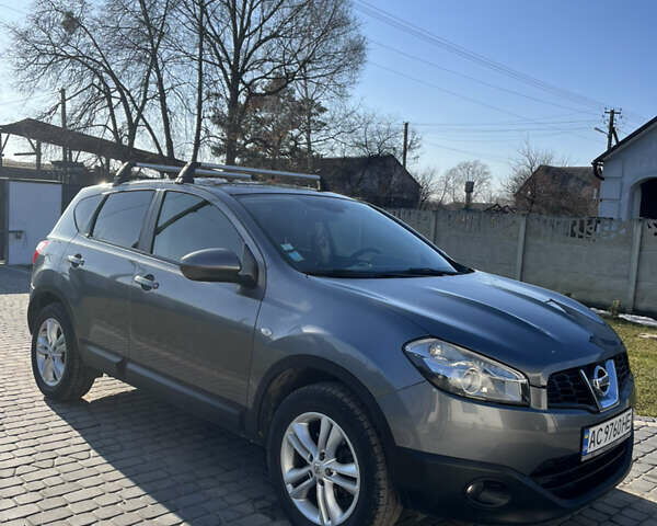 Сірий Ніссан Кашкай, об'ємом двигуна 1.5 л та пробігом 254 тис. км за 10499 $, фото 1 на Automoto.ua