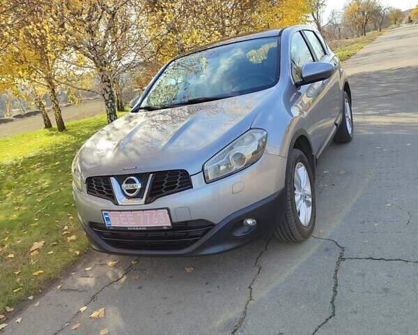 Ніссан Кашкай 2011 у Запоріжжя на Automoto.ua Сірий Ніссан Кашкай, об'ємом двигуна 1.5 л та пробігом 192 тис. км за 10600 $, фото 1 на Automoto.ua