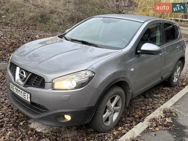 Серый Ниссан Кашкай, объемом двигателя 2 л и пробегом 137 тыс. км за 10500 $, фото 1 на Automoto.ua