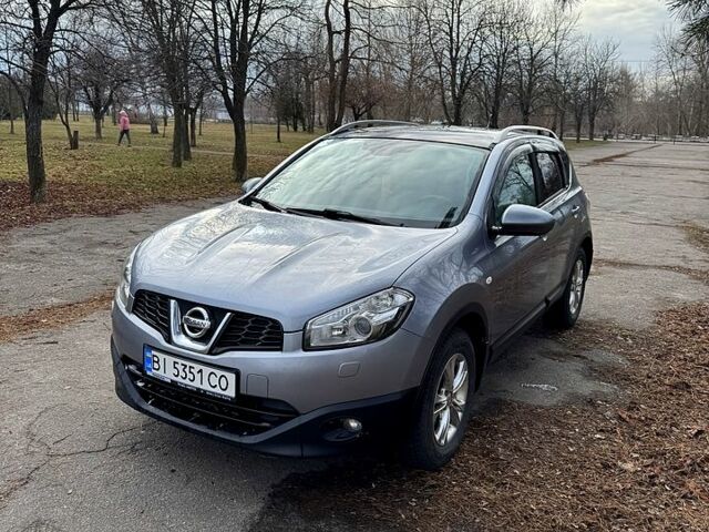 Серый Ниссан Кашкай, объемом двигателя 2 л и пробегом 187 тыс. км за 11200 $, фото 1 на Automoto.ua