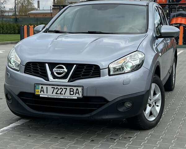 Сірий Ніссан Кашкай, об'ємом двигуна 1.6 л та пробігом 103 тис. км за 11700 $, фото 1 на Automoto.ua