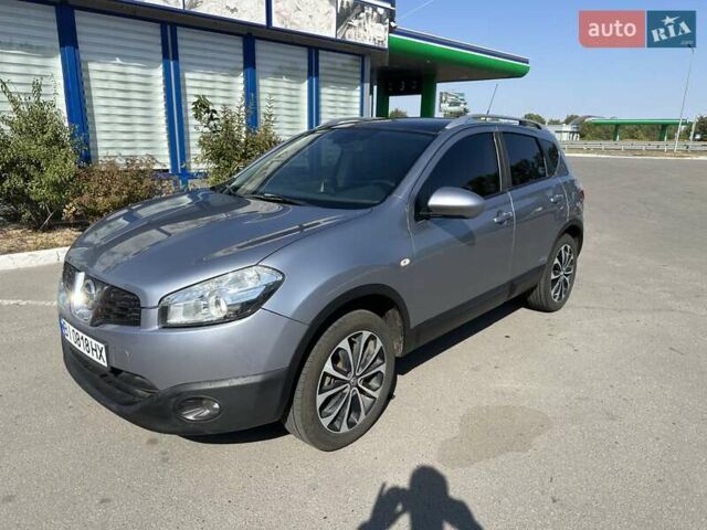 Серый Ниссан Кашкай, объемом двигателя 1.46 л и пробегом 219 тыс. км за 11000 $, фото 1 на Automoto.ua