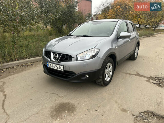 Серый Ниссан Кашкай, объемом двигателя 2 л и пробегом 219 тыс. км за 9950 $, фото 1 на Automoto.ua