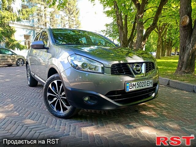 Серый Ниссан Кашкай, объемом двигателя 1.6 л и пробегом 207 тыс. км за 11200 $, фото 1 на Automoto.ua