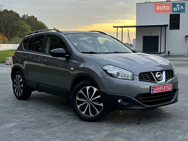 Серый Ниссан Кашкай, объемом двигателя 1.5 л и пробегом 172 тыс. км за 13300 $, фото 1 на Automoto.ua