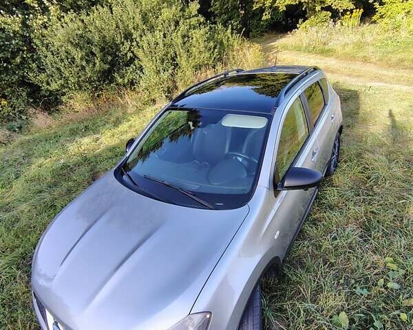 Сірий Ніссан Кашкай, об'ємом двигуна 1.6 л та пробігом 182 тис. км за 11950 $, фото 1 на Automoto.ua