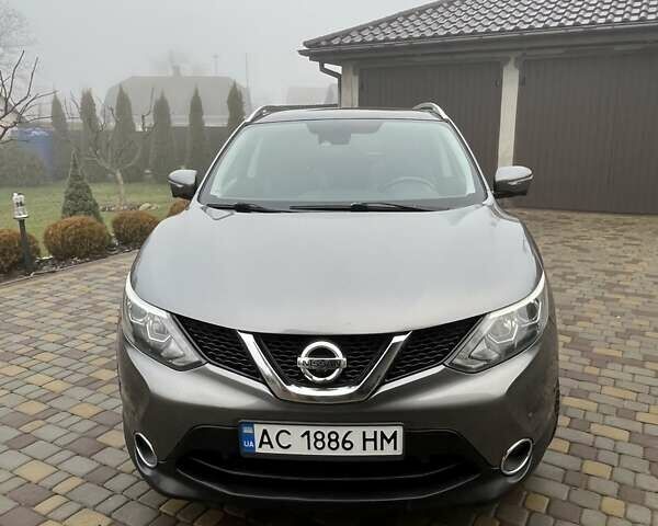 Серый Ниссан Кашкай, объемом двигателя 1.6 л и пробегом 198 тыс. км за 14600 $, фото 1 на Automoto.ua