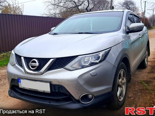 Серый Ниссан Кашкай, объемом двигателя 1.2 л и пробегом 123 тыс. км за 12500 $, фото 1 на Automoto.ua