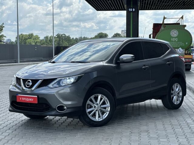 Серый Ниссан Кашкай, объемом двигателя 1.6 л и пробегом 137 тыс. км за 14999 $, фото 1 на Automoto.ua