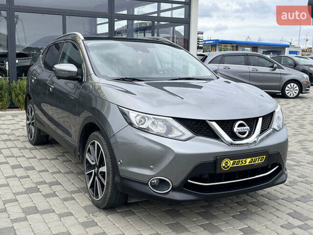 Серый Ниссан Кашкай, объемом двигателя 1.46 л и пробегом 181 тыс. км за 19200 $, фото 1 на Automoto.ua