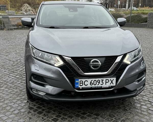 Серый Ниссан Кашкай, объемом двигателя 1.2 л и пробегом 76 тыс. км за 15700 $, фото 1 на Automoto.ua