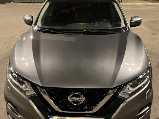 Серый Ниссан Кашкай, объемом двигателя 1.2 л и пробегом 60 тыс. км за 15000 $, фото 1 на Automoto.ua