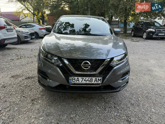 Серый Ниссан Кашкай, объемом двигателя 2 л и пробегом 50 тыс. км за 22500 $, фото 1 на Automoto.ua