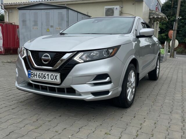 Серый Ниссан Кашкай, объемом двигателя 2 л и пробегом 45 тыс. км за 16500 $, фото 1 на Automoto.ua