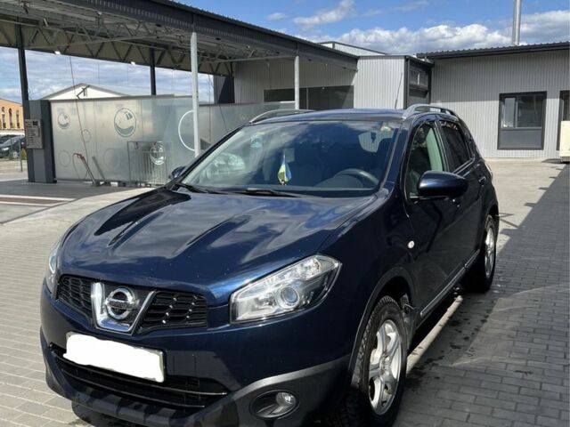 Синий Ниссан Кашкай, объемом двигателя 1.6 л и пробегом 220 тыс. км за 11500 $, фото 1 на Automoto.ua