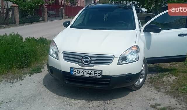 Білий Ніссан Кашкай 2, об'ємом двигуна 1.5 л та пробігом 212 тис. км за 8900 $, фото 1 на Automoto.ua