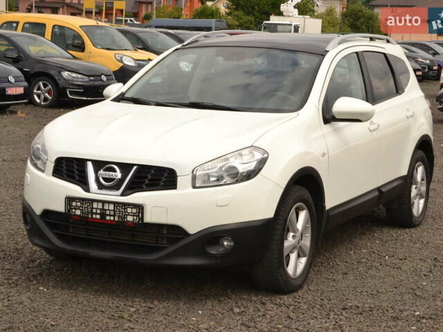 Ниссан Кашкай 2 2012 в Луцке на Automoto.ua Белый Ниссан Кашкай 2, объемом двигателя 1.6 л и пробегом 217 тыс. км за 11250 $, фото 1 на Automoto.ua