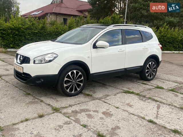 Білий Ніссан Кашкай 2, об'ємом двигуна 1.6 л та пробігом 211 тис. км за 11600 $, фото 1 на Automoto.ua