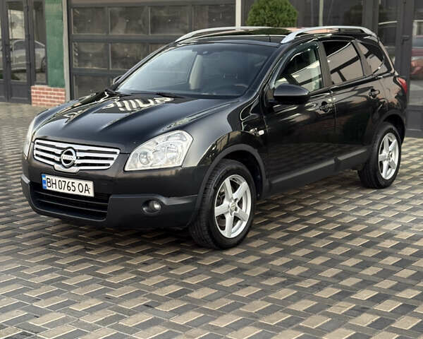 Черный Ниссан Кашкай 2, объемом двигателя 2 л и пробегом 210 тыс. км за 8800 $, фото 1 на Automoto.ua