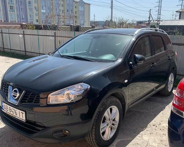 Черный Ниссан Кашкай 2, объемом двигателя 1.5 л и пробегом 218 тыс. км за 9500 $, фото 1 на Automoto.ua