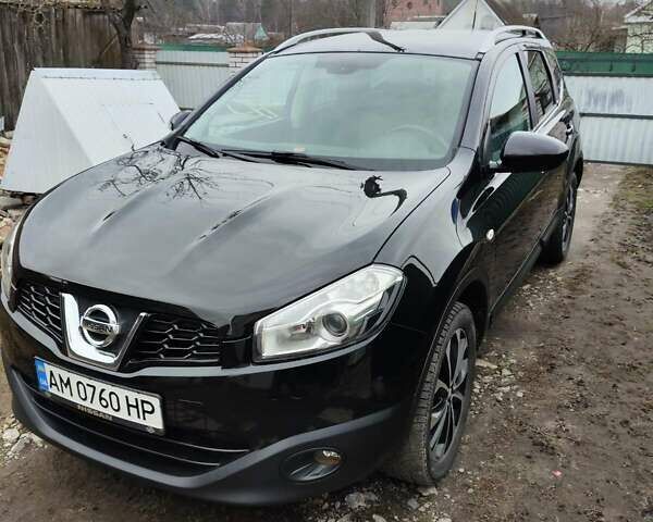 Чорний Ніссан Кашкай 2, об'ємом двигуна 1.6 л та пробігом 250 тис. км за 10800 $, фото 1 на Automoto.ua