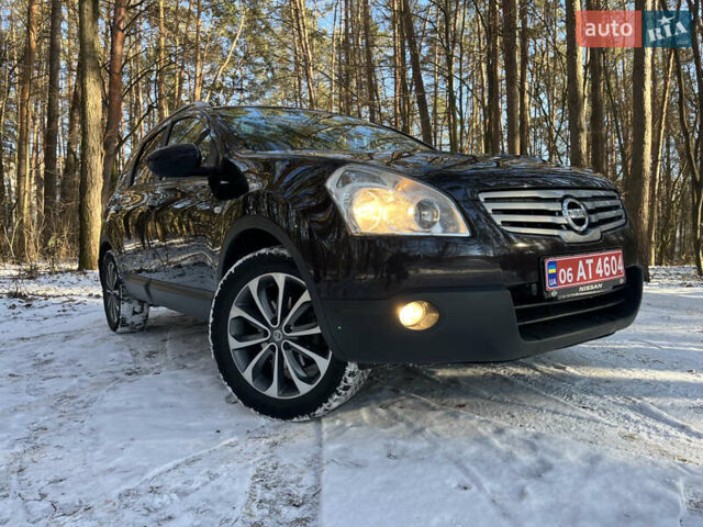 Фіолетовий Ніссан Кашкай 2, об'ємом двигуна 2 л та пробігом 243 тис. км за 8500 $, фото 1 на Automoto.ua