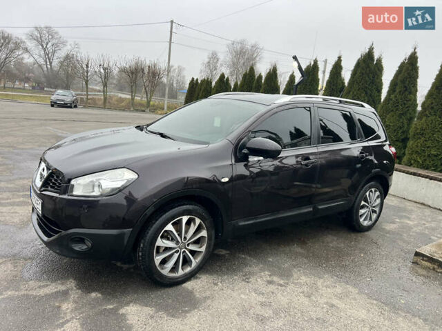 Фиолетовый Ниссан Кашкай 2, объемом двигателя 1.6 л и пробегом 237 тыс. км за 10200 $, фото 1 на Automoto.ua