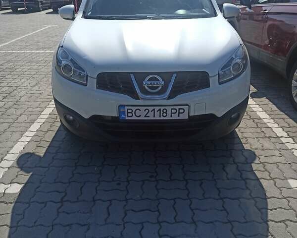 Ніссан Кашкай 2, об'ємом двигуна 2 л та пробігом 244 тис. км за 12500 $, фото 1 на Automoto.ua