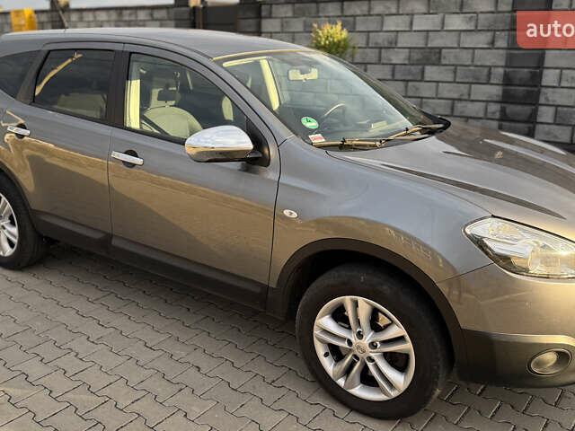 Серый Ниссан Кашкай 2, объемом двигателя 2 л и пробегом 193 тыс. км за 9700 $, фото 1 на Automoto.ua