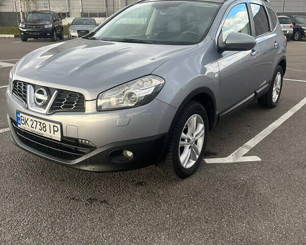 Ниссан Кашкай 2 2011 в Ровно на Automoto.ua Серый Ниссан Кашкай 2, объемом двигателя 2 л и пробегом 210 тыс. км за 13250 $, фото 1 на Automoto.ua