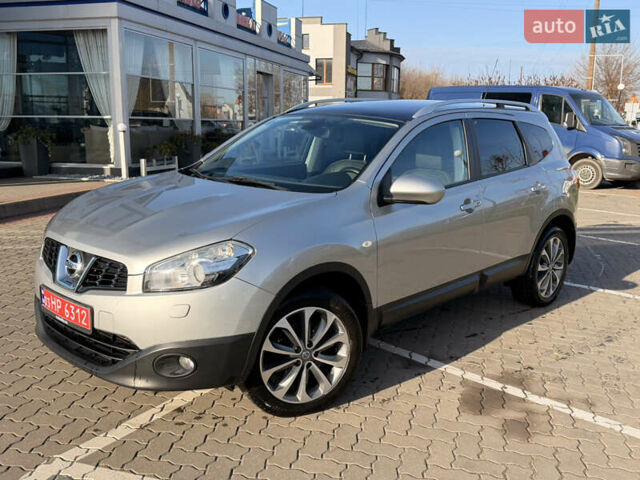 Серый Ниссан Кашкай 2, объемом двигателя 2 л и пробегом 250 тыс. км за 10900 $, фото 1 на Automoto.ua