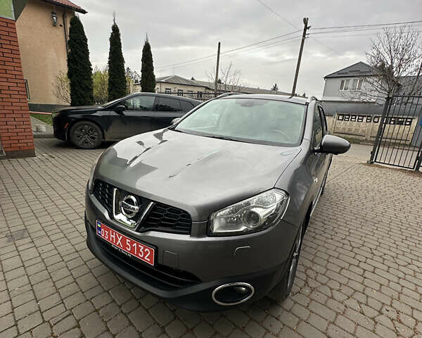 Серый Ниссан Кашкай 2, объемом двигателя 1.6 л и пробегом 240 тыс. км за 10999 $, фото 1 на Automoto.ua