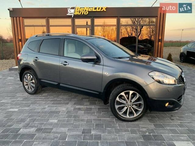 Серый Ниссан Кашкай 2, объемом двигателя 1.6 л и пробегом 157 тыс. км за 12199 $, фото 1 на Automoto.ua