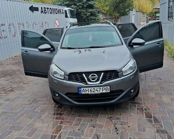 Серый Ниссан Кашкай 2, объемом двигателя 1.46 л и пробегом 248 тыс. км за 11500 $, фото 1 на Automoto.ua