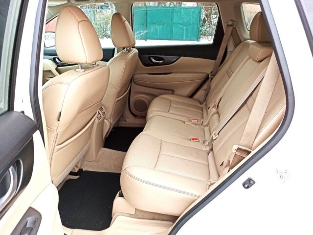 Білий Ніссан Rogue, об'ємом двигуна 2.49 л та пробігом 0 тис. км за 13500 $, фото 1 на Automoto.ua