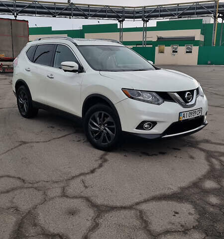 Белый Ниссан Rogue, объемом двигателя 2.5 л и пробегом 100 тыс. км за 14500 $, фото 1 на Automoto.ua
