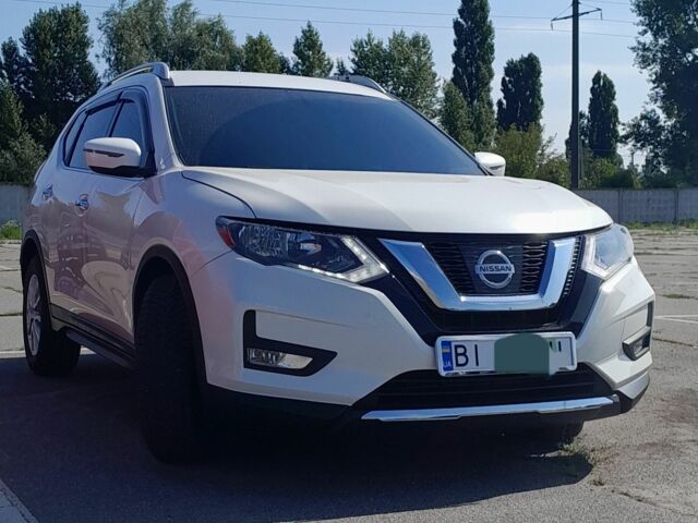 Белый Ниссан Rogue, объемом двигателя 2.5 л и пробегом 74 тыс. км за 15033 $, фото 1 на Automoto.ua